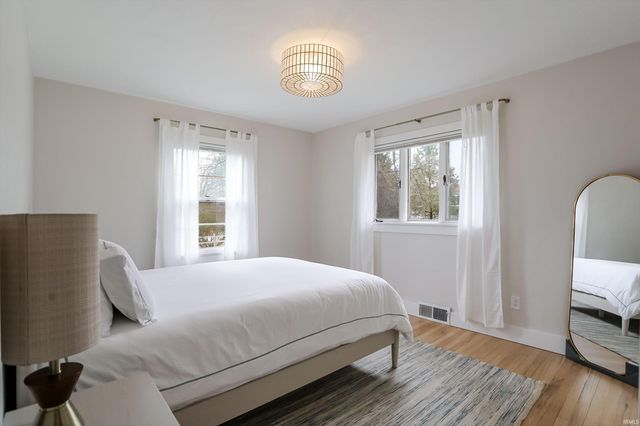 1601 E Ruby Lane, Bloomington, IN 47401