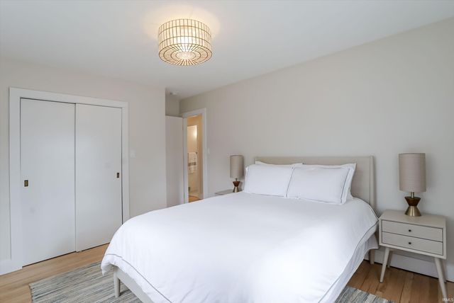 1601 E Ruby Lane, Bloomington, IN 47401