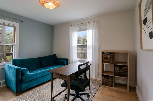 1601 E Ruby Lane, Bloomington, IN 47401