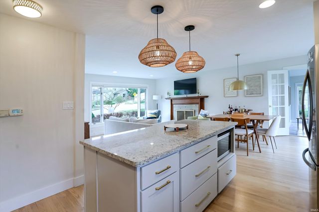 1601 E Ruby Lane, Bloomington, IN 47401