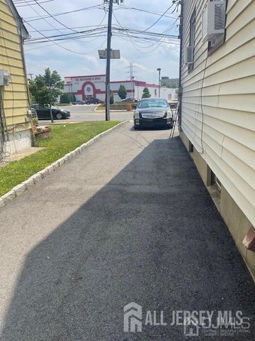 1160 Roosevelt Avenue, Carteret, NJ 07008