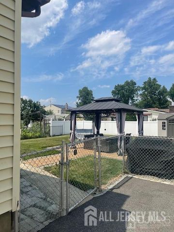 1160 Roosevelt Avenue, Carteret, NJ 07008