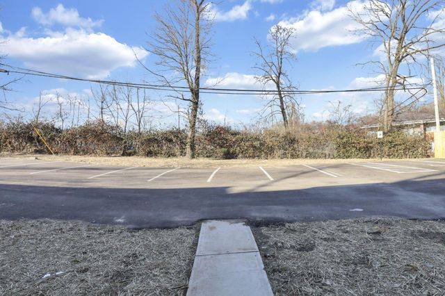 2080-2090 E 5th Avenue, Columbus, OH 43219