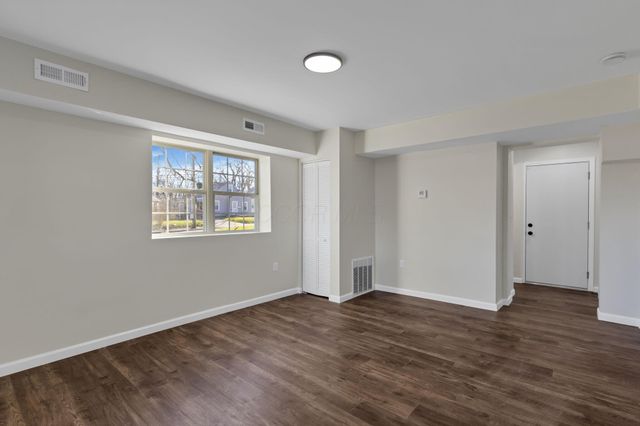 2080-2090 E 5th Avenue, Columbus, OH 43219