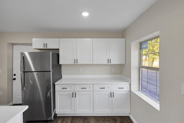 2080-2090 E 5th Avenue, Columbus, OH 43219