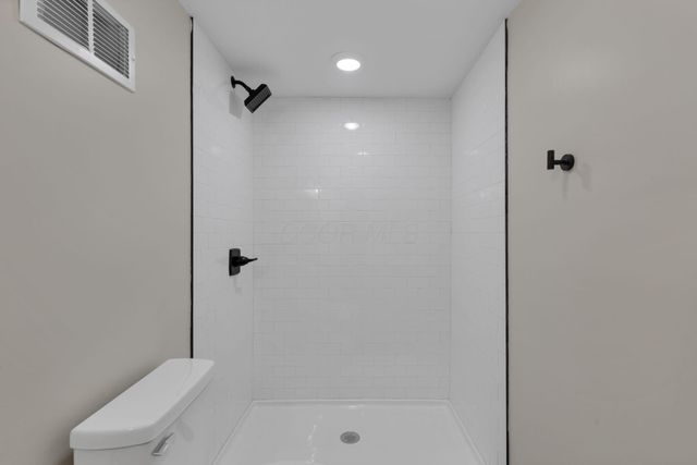 2080-2090 E 5th Avenue, Columbus, OH 43219