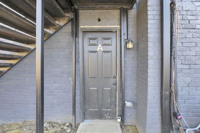 2080-2090 E 5th Avenue, Columbus, OH 43219