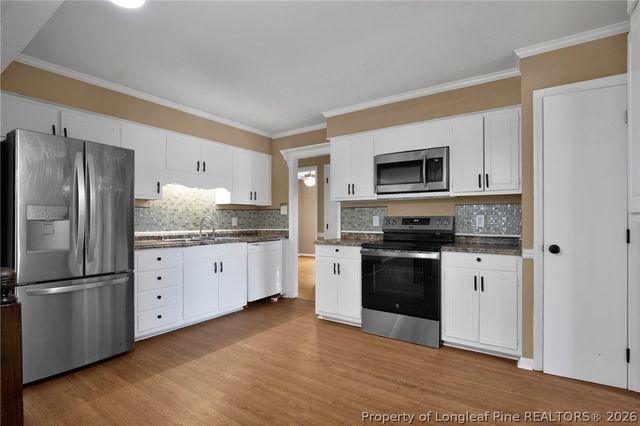 5432 Sandstone Drive, Fayetteville, NC 28311