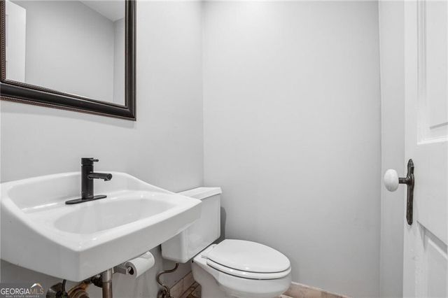 814 Antone Street NW, Atlanta, GA 30318