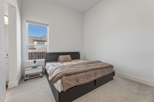 2941 Delaware ST, Leander, TX 78641