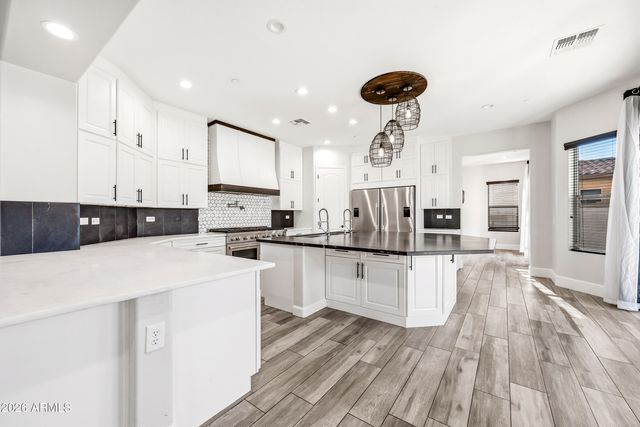 17962 W MONTECITO Avenue, Goodyear, AZ 85395