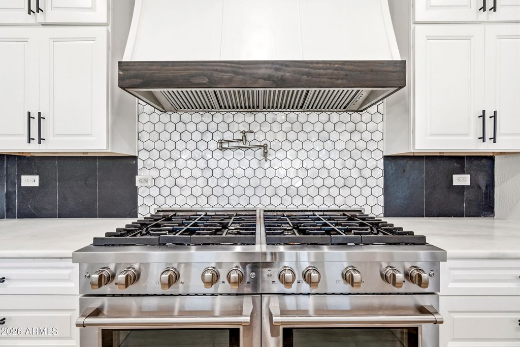 Image 13 of property listing at 17962 W MONTECITO Avenue, Goodyear, AZ 85395