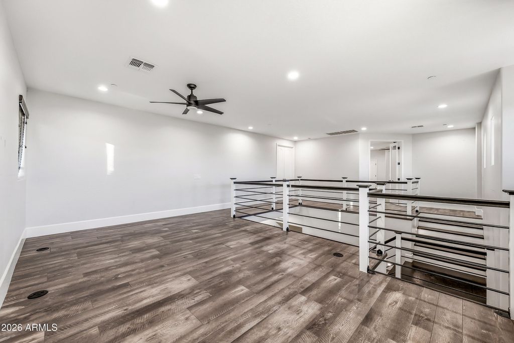 Image 32 of property listing at 17962 W MONTECITO Avenue, Goodyear, AZ 85395