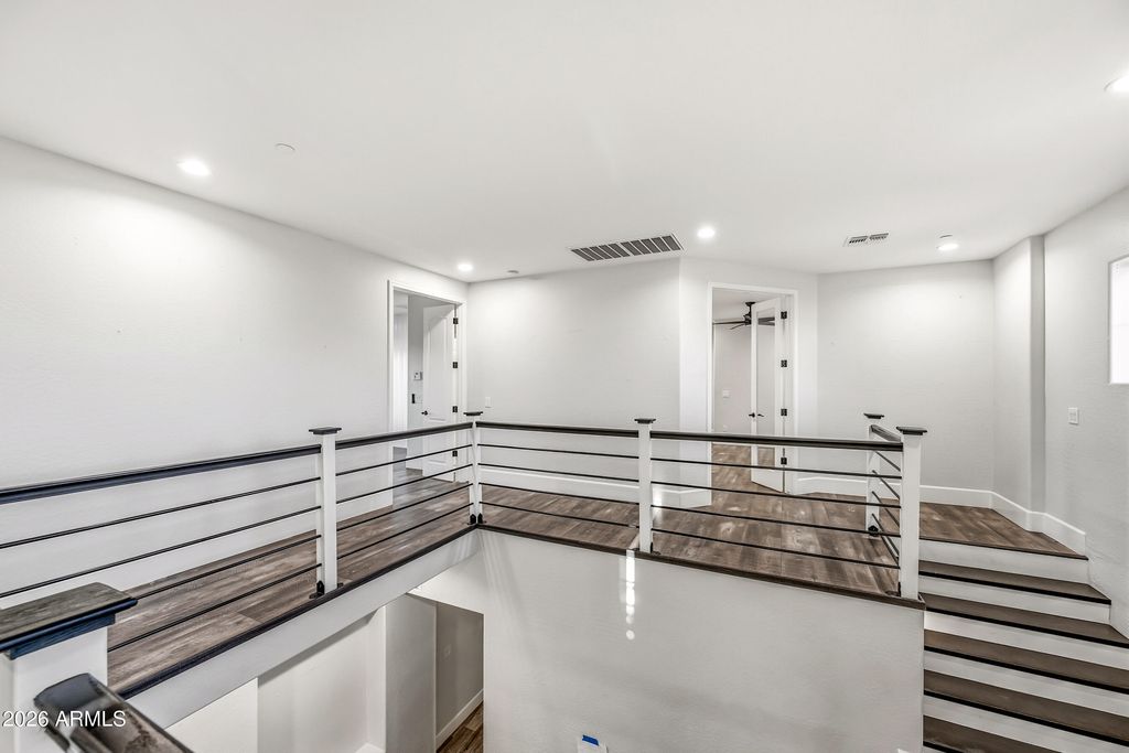 Image 33 of property listing at 17962 W MONTECITO Avenue, Goodyear, AZ 85395