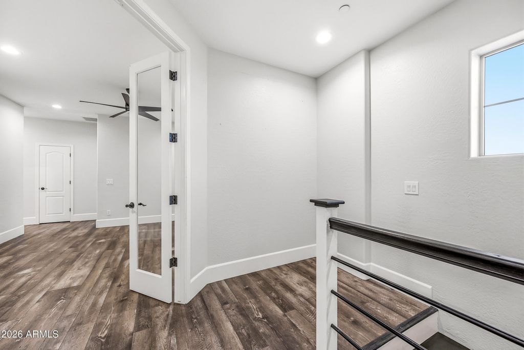 Image 47 of property listing at 17962 W MONTECITO Avenue, Goodyear, AZ 85395