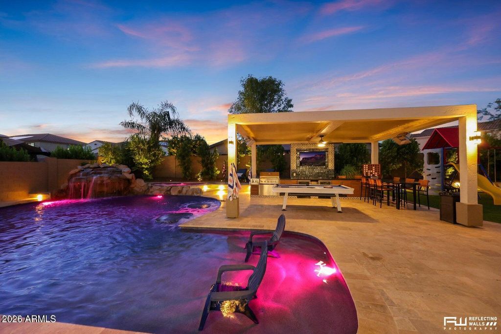 Image 90 of property listing at 17962 W MONTECITO Avenue, Goodyear, AZ 85395