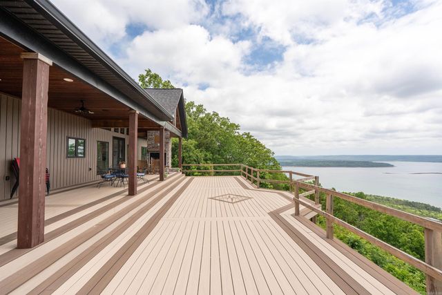 2560 Diamond Bluff Road, Quitman, AR 72131