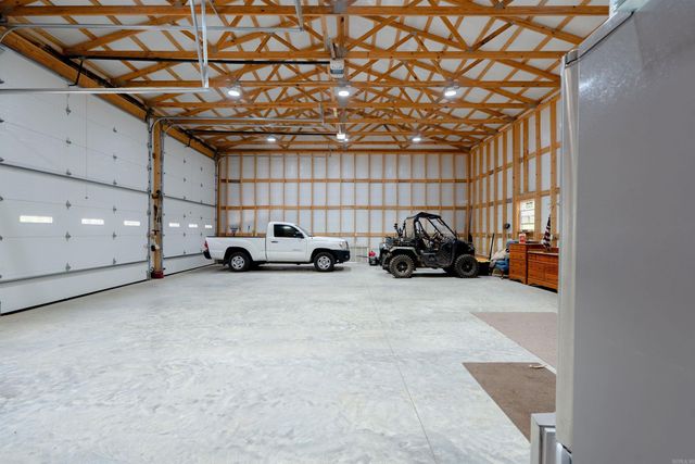 2560 Diamond Bluff Road, Quitman, AR 72131
