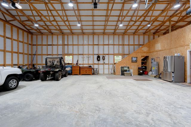 2560 Diamond Bluff Road, Quitman, AR 72131
