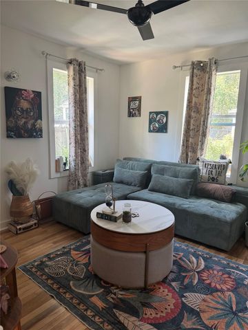 4525 Avenue D 2, Austin, TX 78751