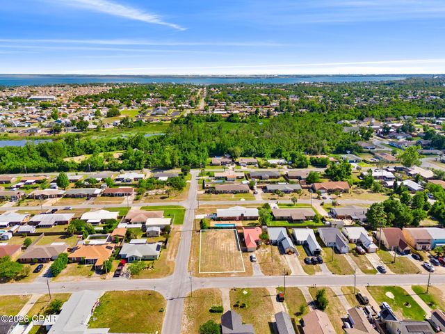 6412 Omoko Street, Panama City, FL 32404