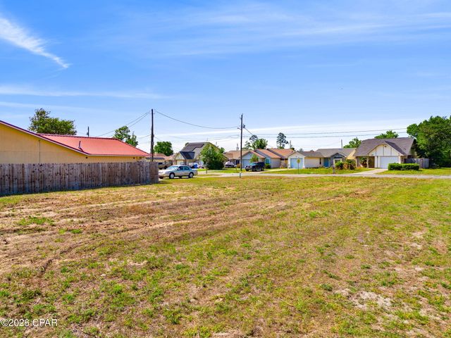 6412 Omoko Street, Panama City, FL 32404