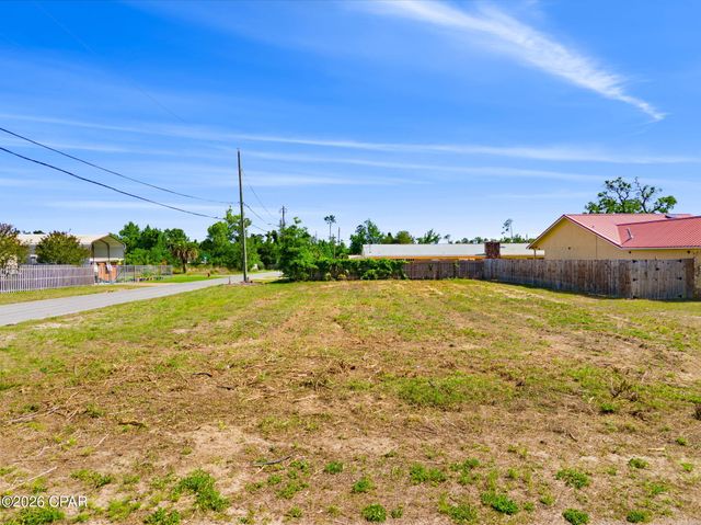 6412 Omoko Street, Panama City, FL 32404