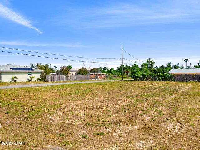 6412 Omoko Street, Panama City, FL 32404