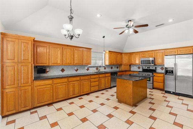 408 Briarcroft LN, Killeen, TX 76542