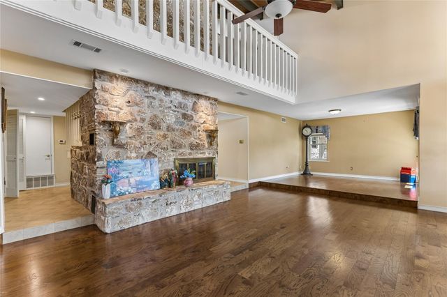 9911 Anderson Mill RD, Austin, TX 78750