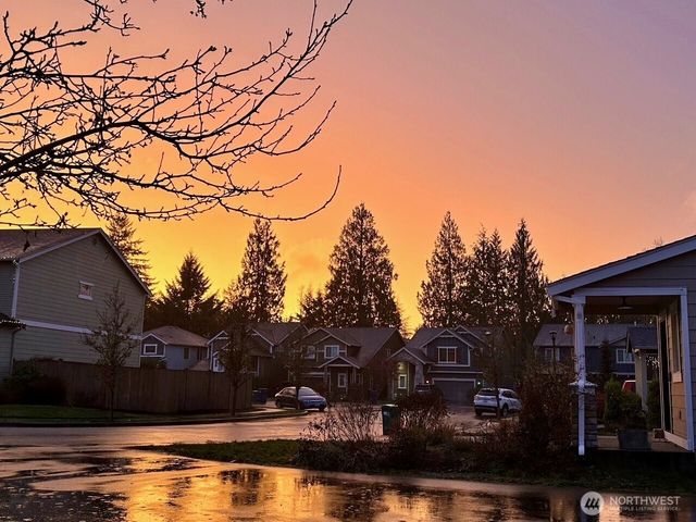 27708 NE 146th Way, Duvall, WA 98019