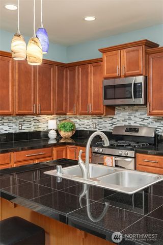 27708 NE 146th Way, Duvall, WA 98019