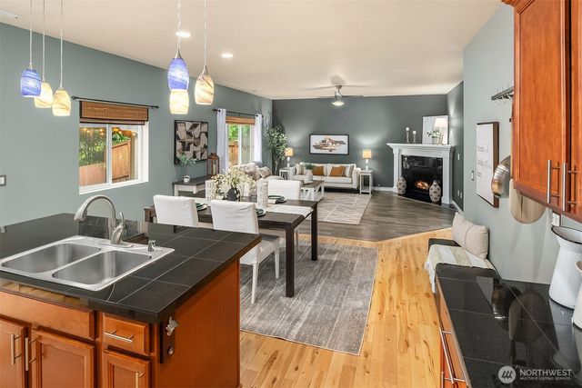 27708 NE 146th Way, Duvall, WA 98019