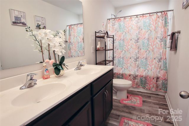 102 Roseborough Road, Grover, NC 28073