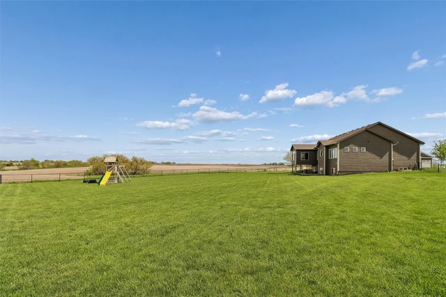 3002 Kernel Lane, Adel, IA 50003