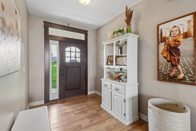 3002 Kernel Lane, Adel, IA 50003