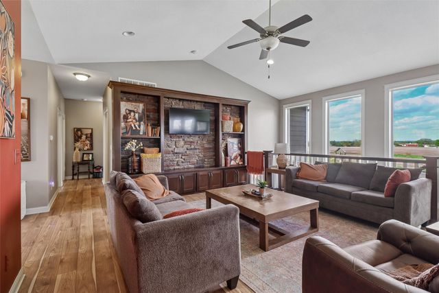 3002 Kernel Lane, Adel, IA 50003