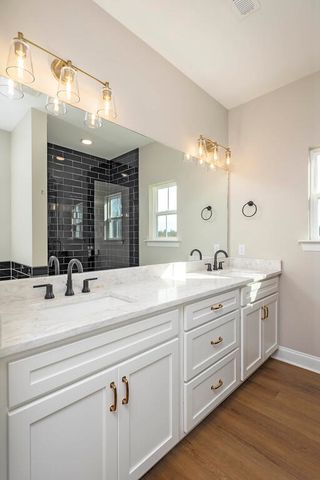 7962 N Lee Highway, Cleveland, TN 37312