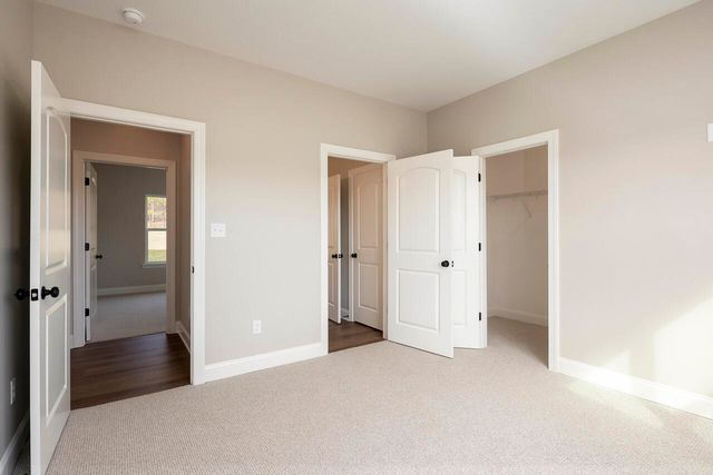 7962 N Lee Highway, Cleveland, TN 37312