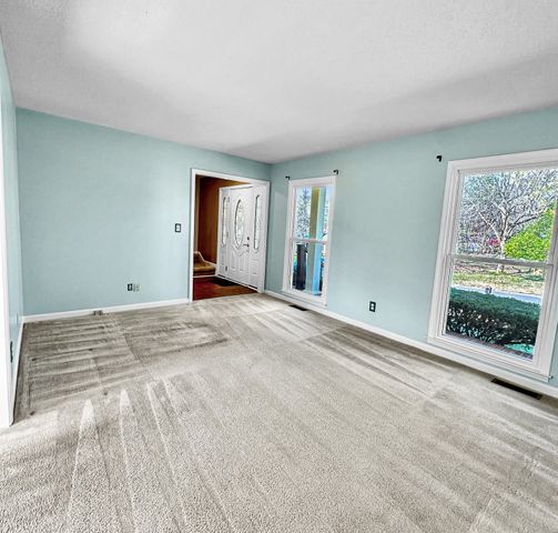 139 S Richview Rd, Clarksville, TN 37043