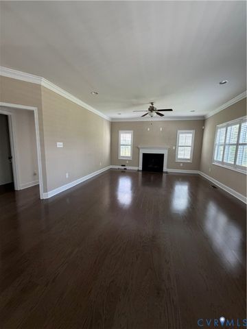 12146 Elnora Ln, Glen Allen, VA 23059