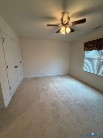 12146 Elnora Ln, Glen Allen, VA 23059