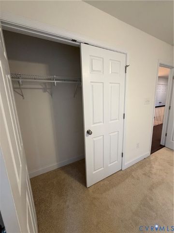 12146 Elnora Ln, Glen Allen, VA 23059