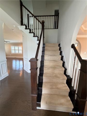 12146 Elnora Ln, Glen Allen, VA 23059