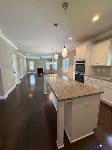 12146 Elnora Ln, Glen Allen, VA 23059