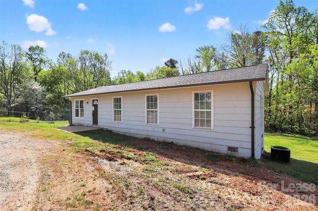 308 Caroline Avenue, Lowell, NC 28098