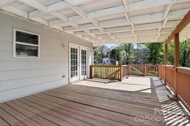 308 Caroline Avenue, Lowell, NC 28098