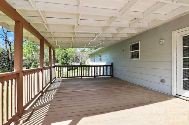 308 Caroline Avenue, Lowell, NC 28098