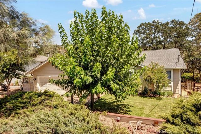 18278 North Shore Drive, Hidden Valley Lake, CA 95467