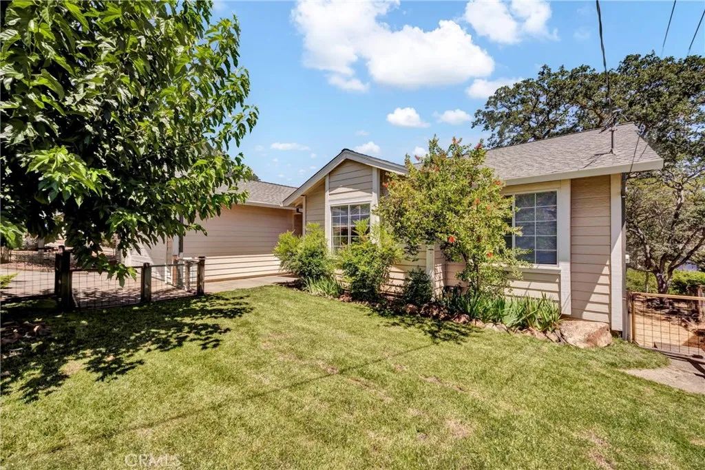 18278 North Shore Drive, Hidden Valley Lake, CA 95467